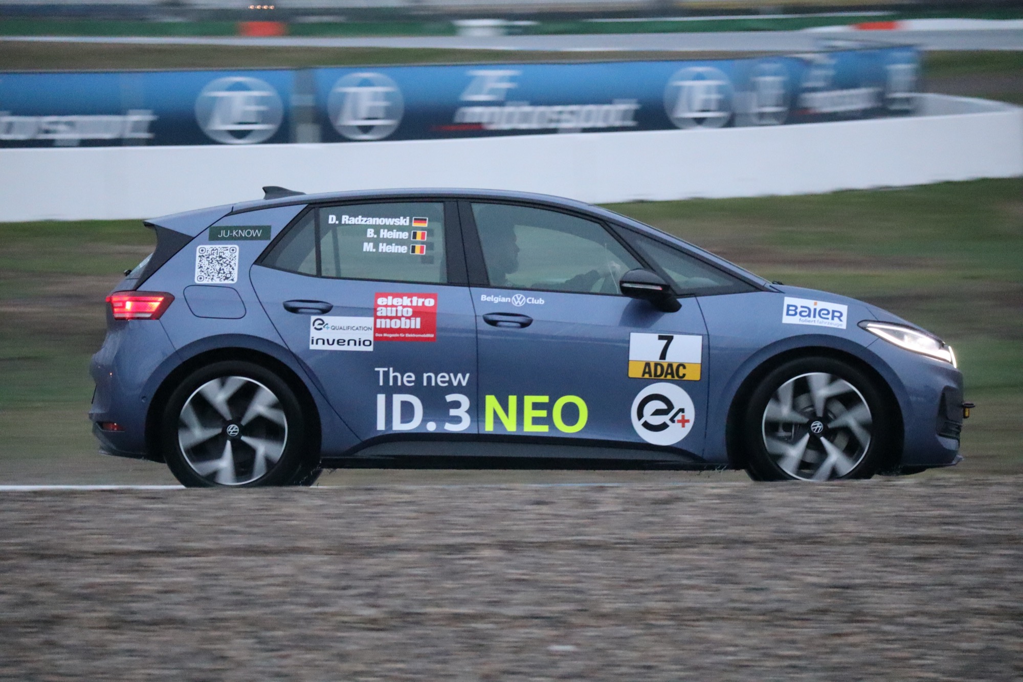 ADAC 17U e-Competition: de Belgian VW Club en de ID. Drivers Club schitteren in Hockenheim!
