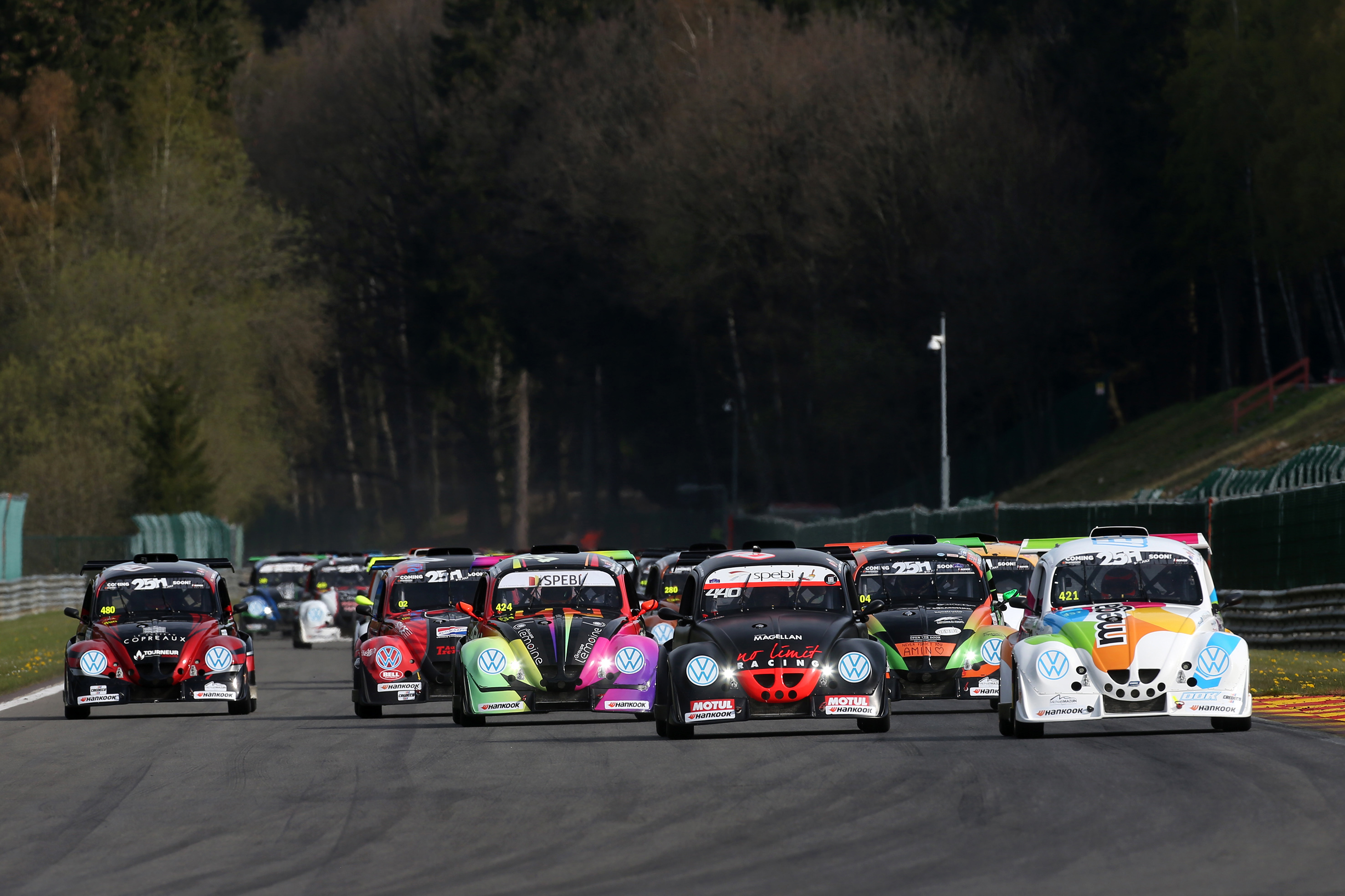 Une couverture « TV » exceptionnelle pour les Hankook 25 Hours VW Fun Cup !