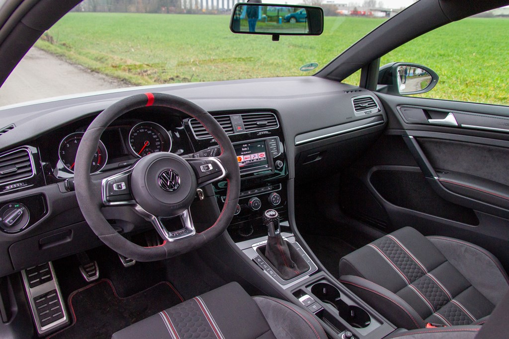 gti-50-golf-vii-gti-cs-jan-10.jpg