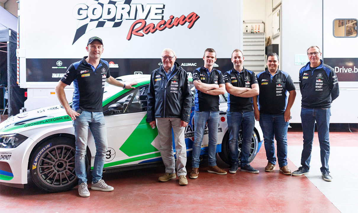 Les Membres du Belgian VW Club découvrent l’envers du décor chez GoDrive