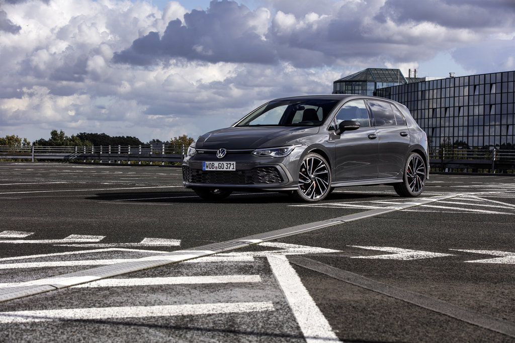 La nouvelle Golf GTD est le modèle turbodiesel le plus puissant de la longue histoire de ce best-seller de Volkswagen